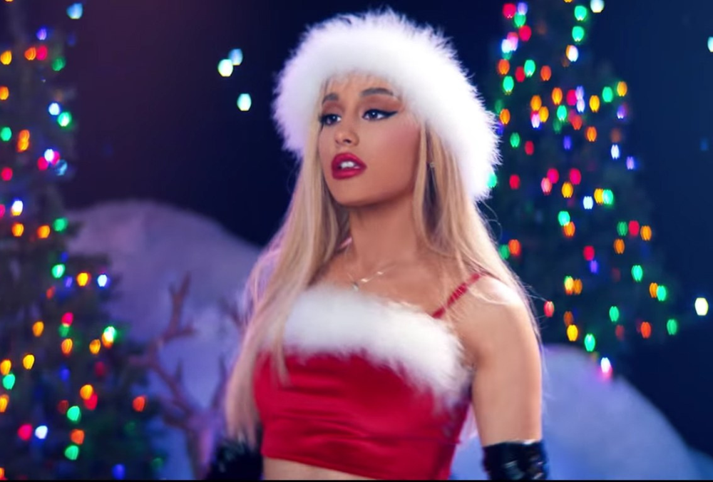 Modern Christmas Magic: Ariana Grande and Kelly Clarkson Breathe Fresh Air into Holiday Charts