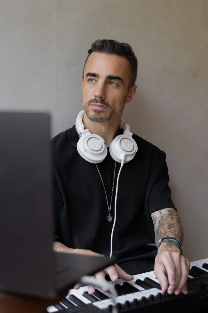 Lil Wolf Talks “Undone” and His Nomadic Creative Life in New Interview
