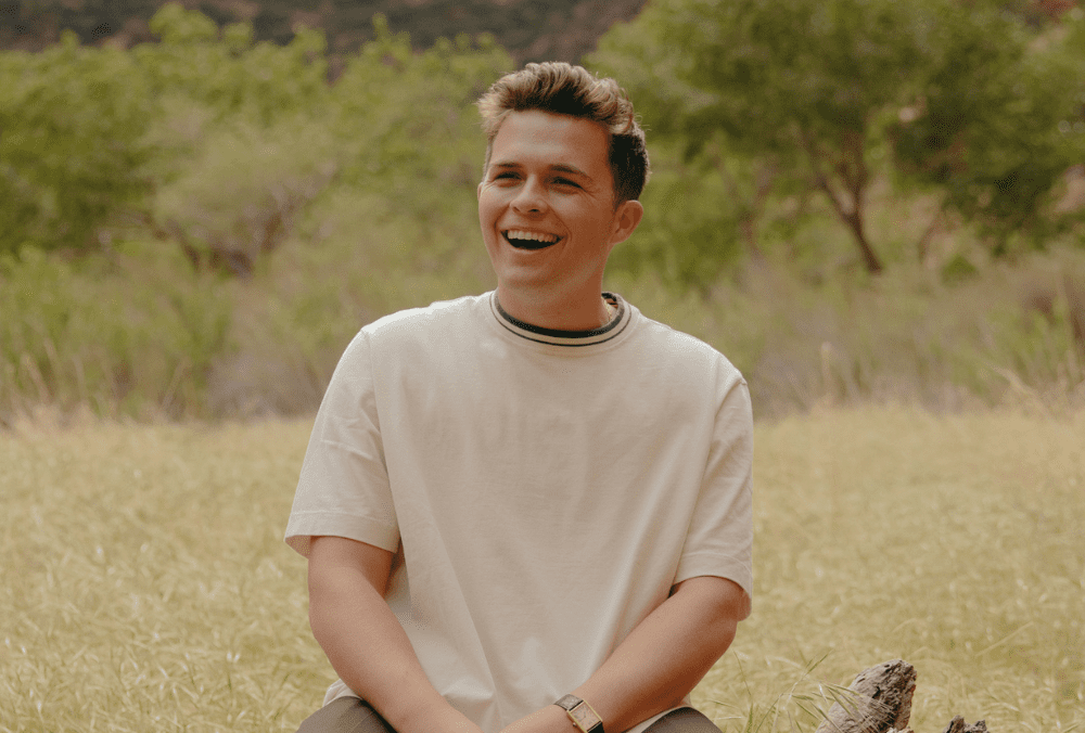 Josiah Queen Drops Reflective New Single “Cloud and Fire”